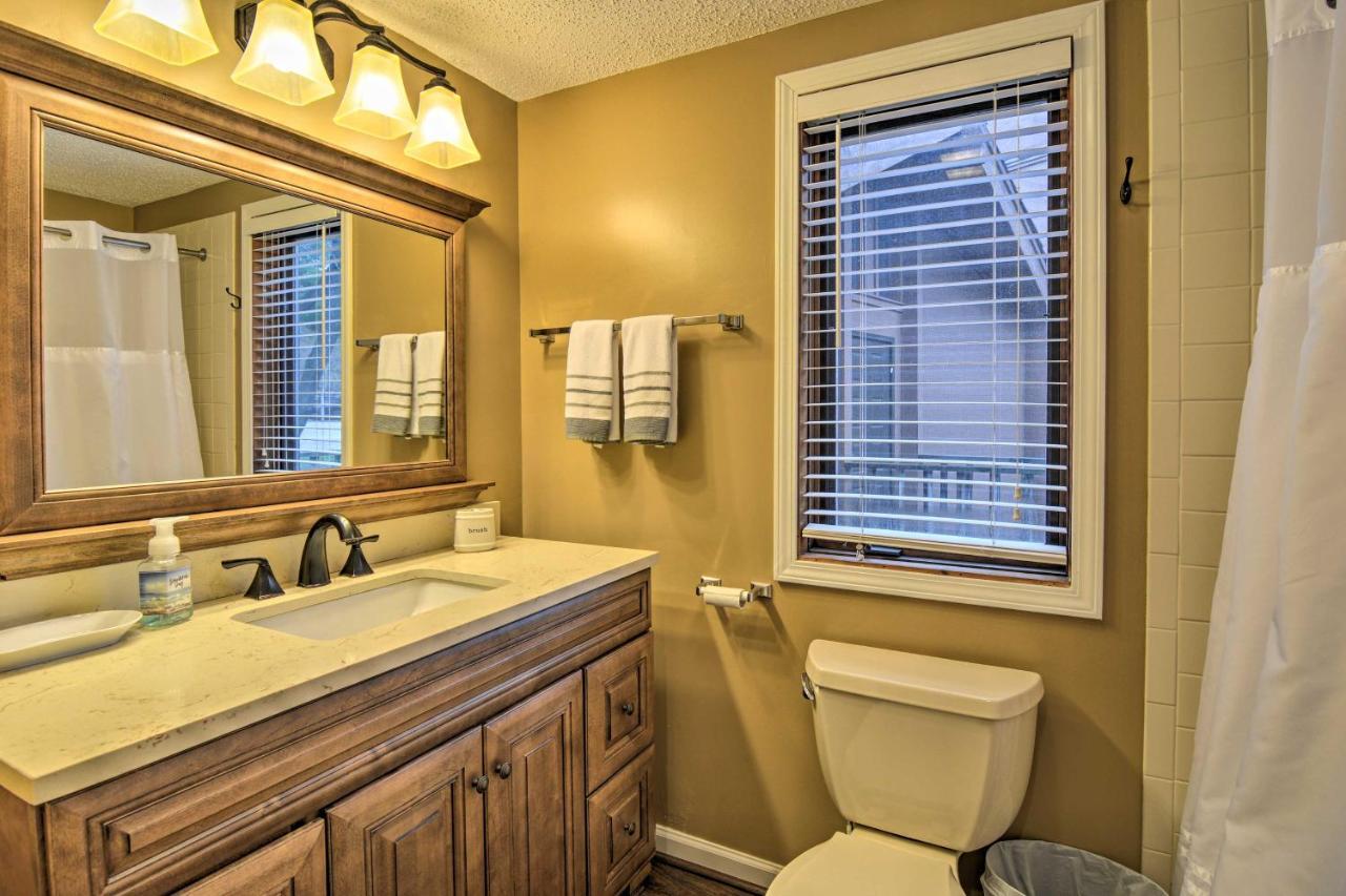 Cozy Bellaire Condo With Balcony - 3 Mi To Skiing! Exterior foto