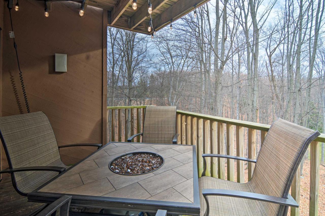 Cozy Bellaire Condo With Balcony - 3 Mi To Skiing! Exterior foto